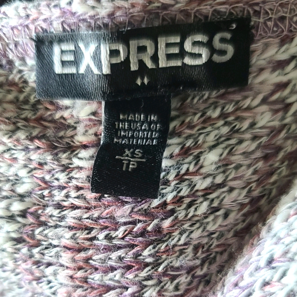 Express Sweater - Picture 3 of 3